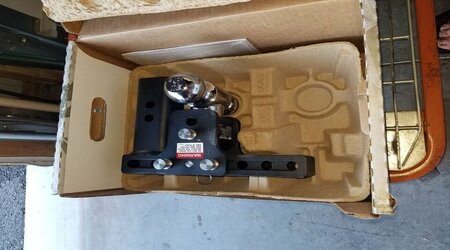 Unboxing B&M trailer hitch for review